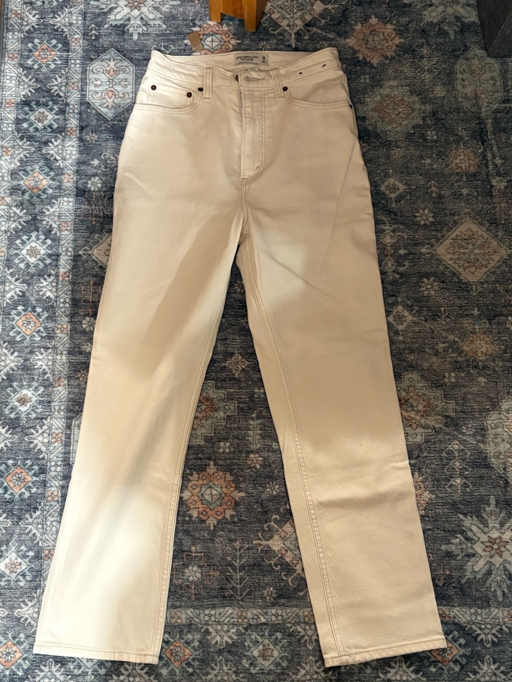 A&F Cream High-Rise Straight Leg Jeans curvy